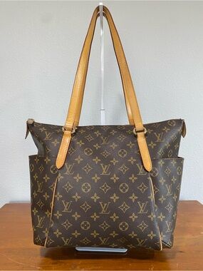 Monogram Canvas Tote Bag in Brown
